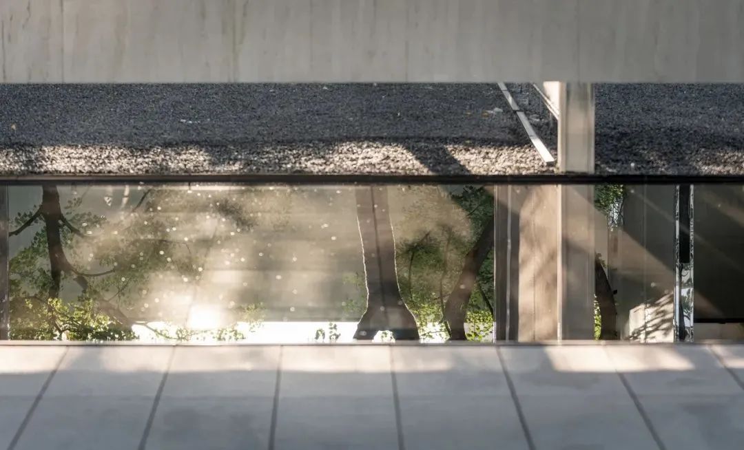 世茂·璀璨荣里 | 现代解构主义的水乡景观设计-24