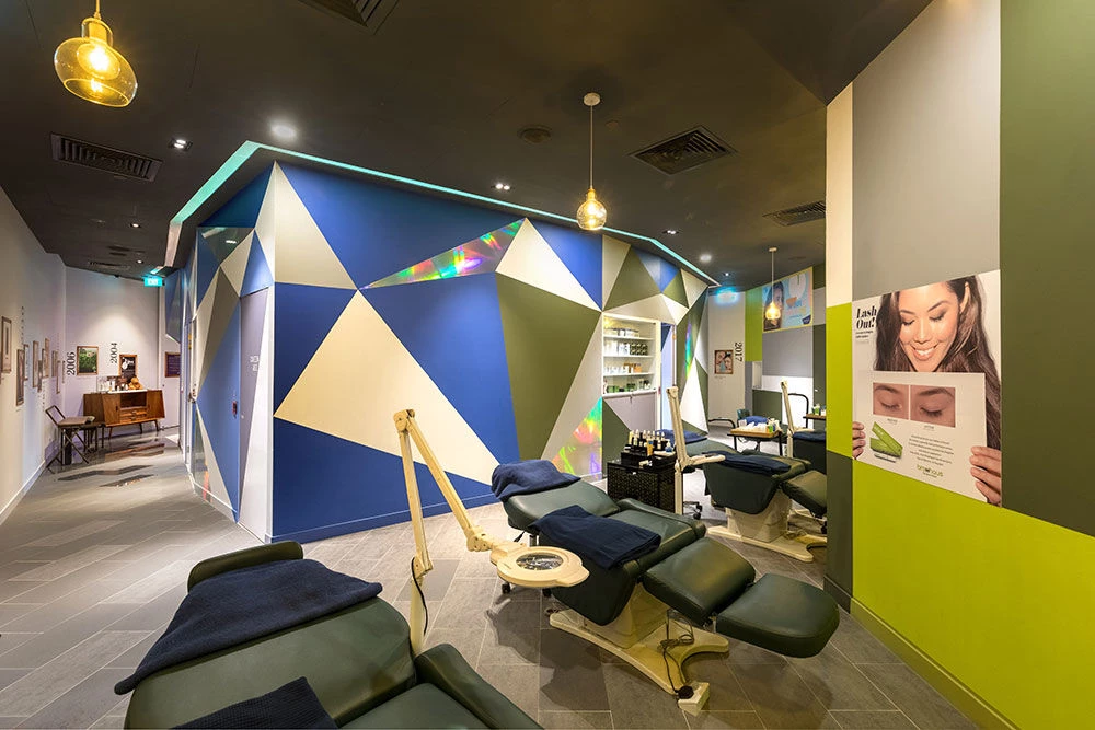 新加坡 Ion 购物中心的“珠宝盒”美容沙龙-23