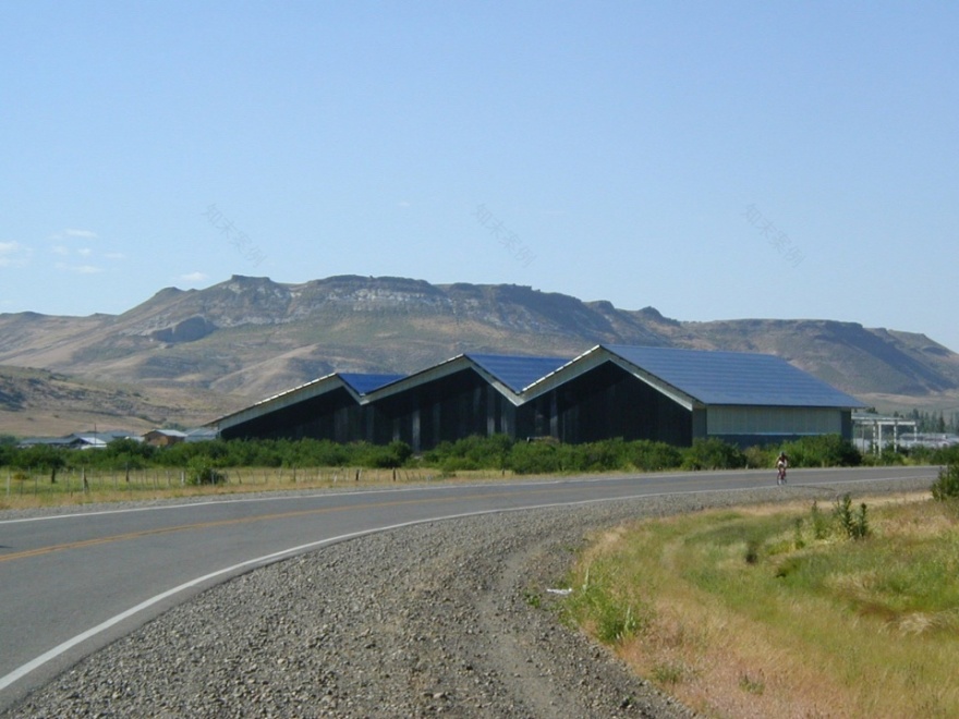 Petroplastic工业厂房-5