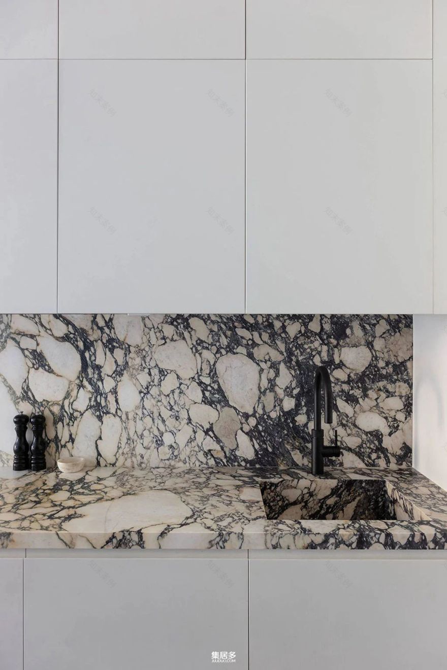 艺术与舒适并存的斯德哥尔摩公寓丨瑞典斯德哥尔摩-15