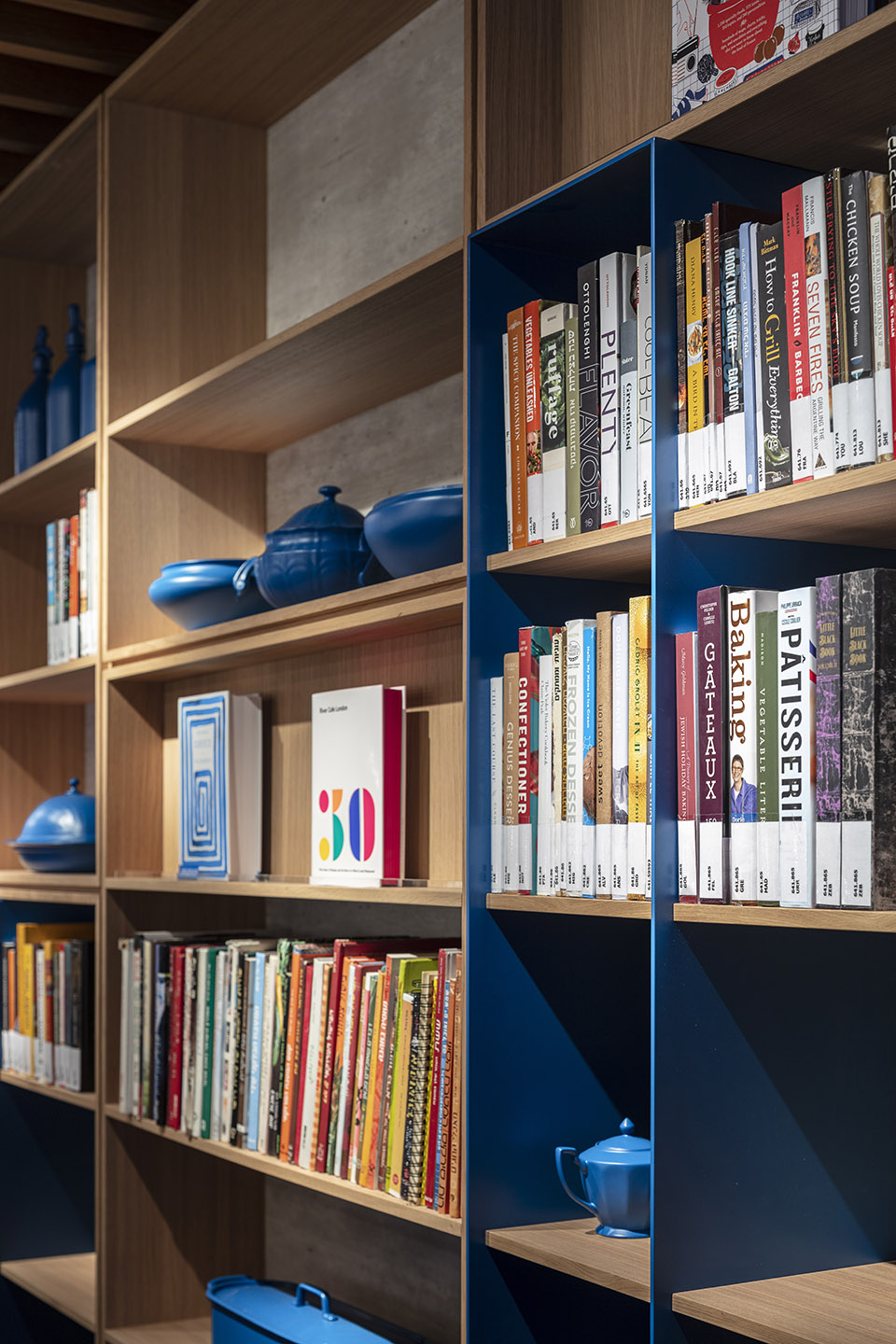 特拉维夫国家创业中心以色列烹饪学院,多功能蓝色空间融合烹饪文化-24