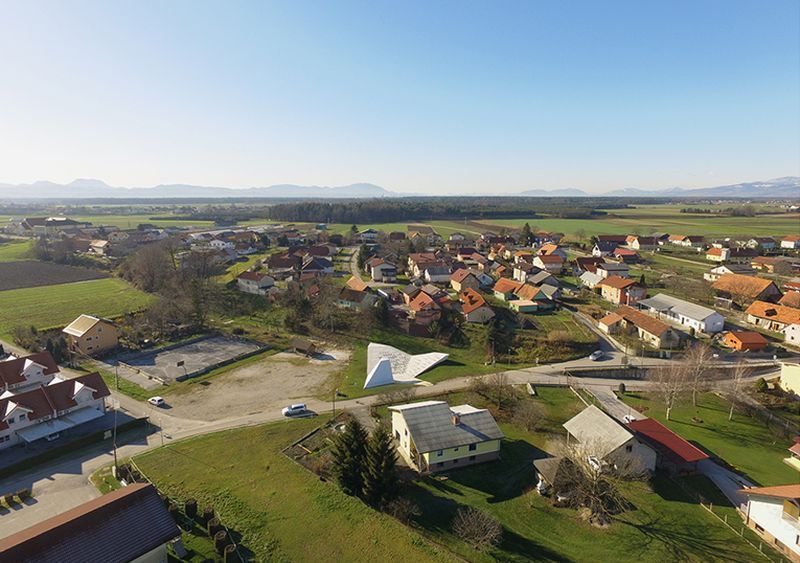 斯洛文尼亚斯科尔博耶社区中心丨斯洛文尼亚“Enota”公司-10