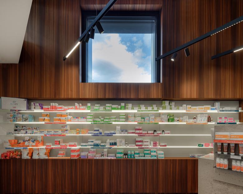 Farmacia Riva 药房丨意大利丨Gherardiarchitetti-8