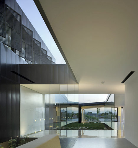 Funeral Home and Garden in Pinoso by Cor | Dezeen-42