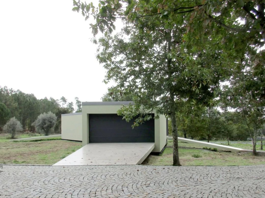 250 m²葡萄牙退休住宅-33