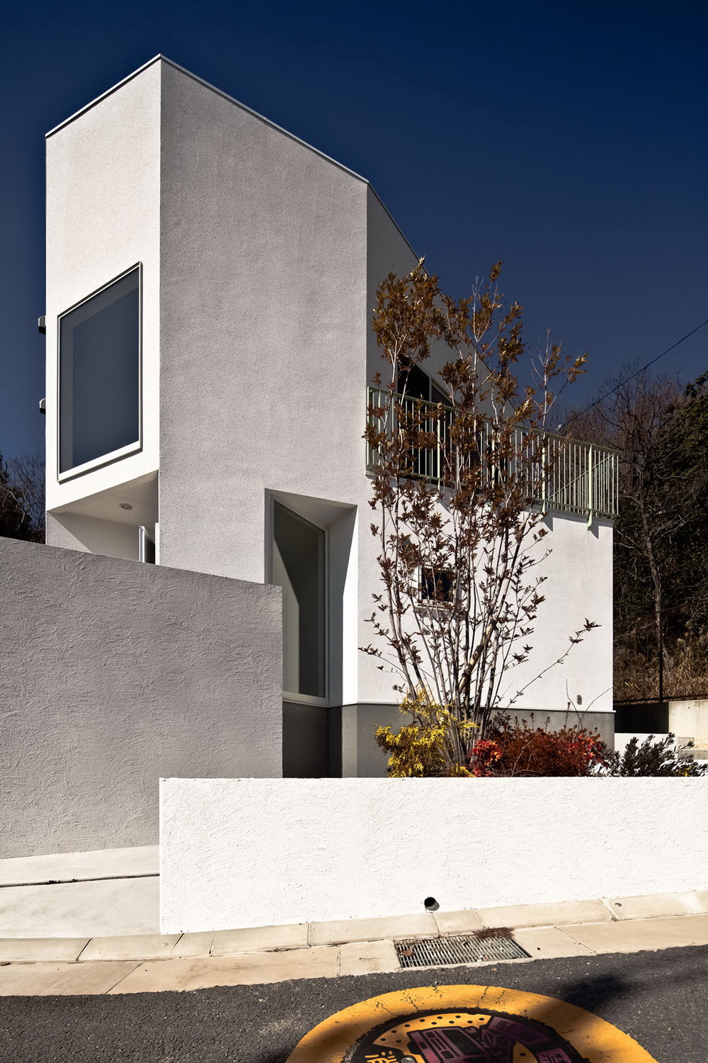 日本宝冢 Nomura24 别墅——白色木质结构与多边形空间之美-31