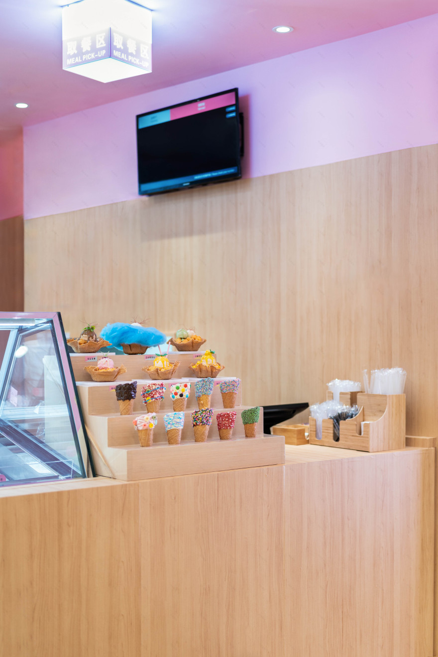 CHIC POMPON 品牌概念终端-23