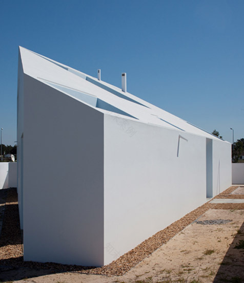 House in Possanco by ARX Portugal and Stefano Riva | Dezeen-28