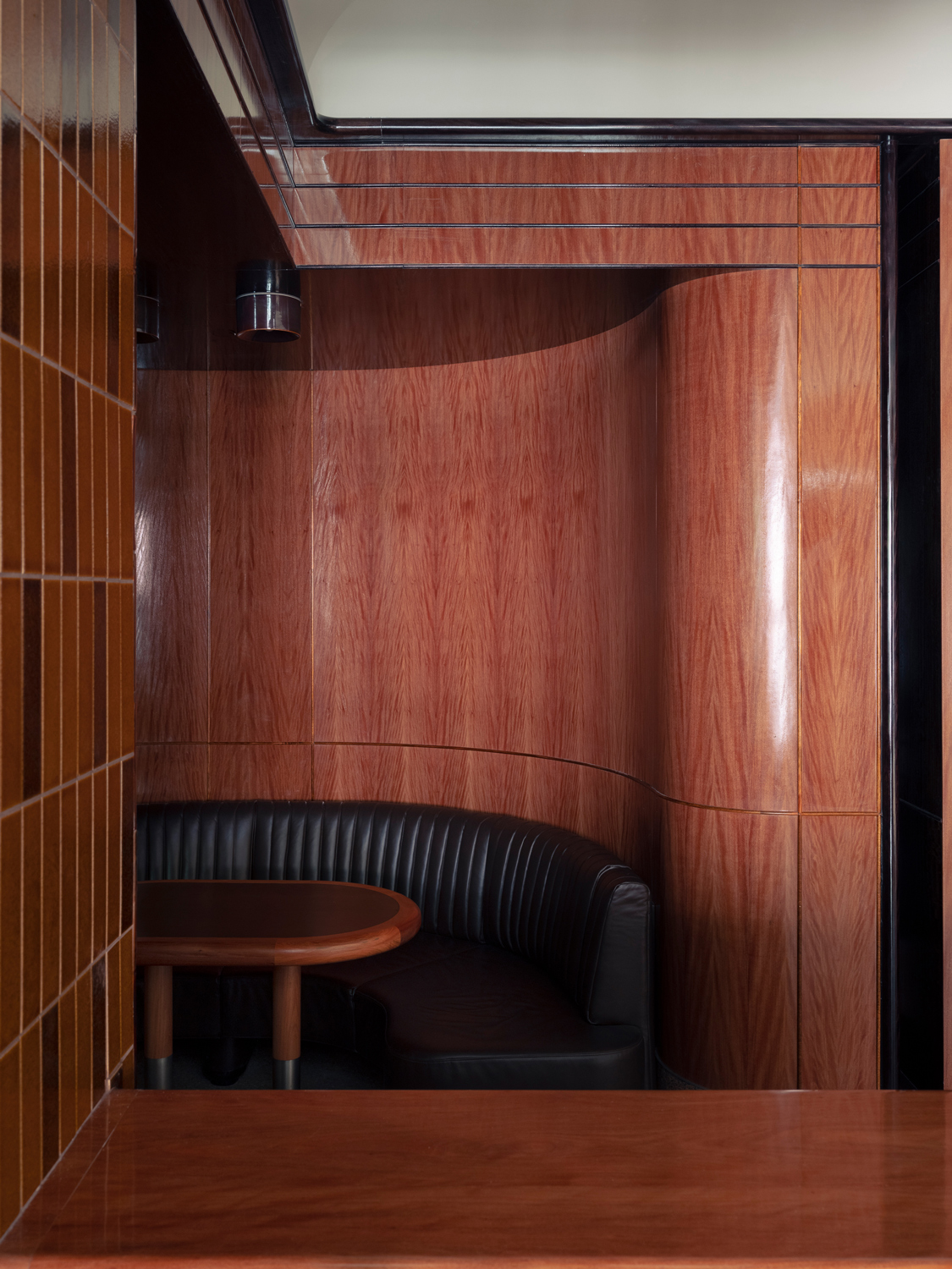 悉尼 Woollahra 酒店的现代装饰艺术翻新丨澳大利亚悉尼丨Richards Stanisich-21