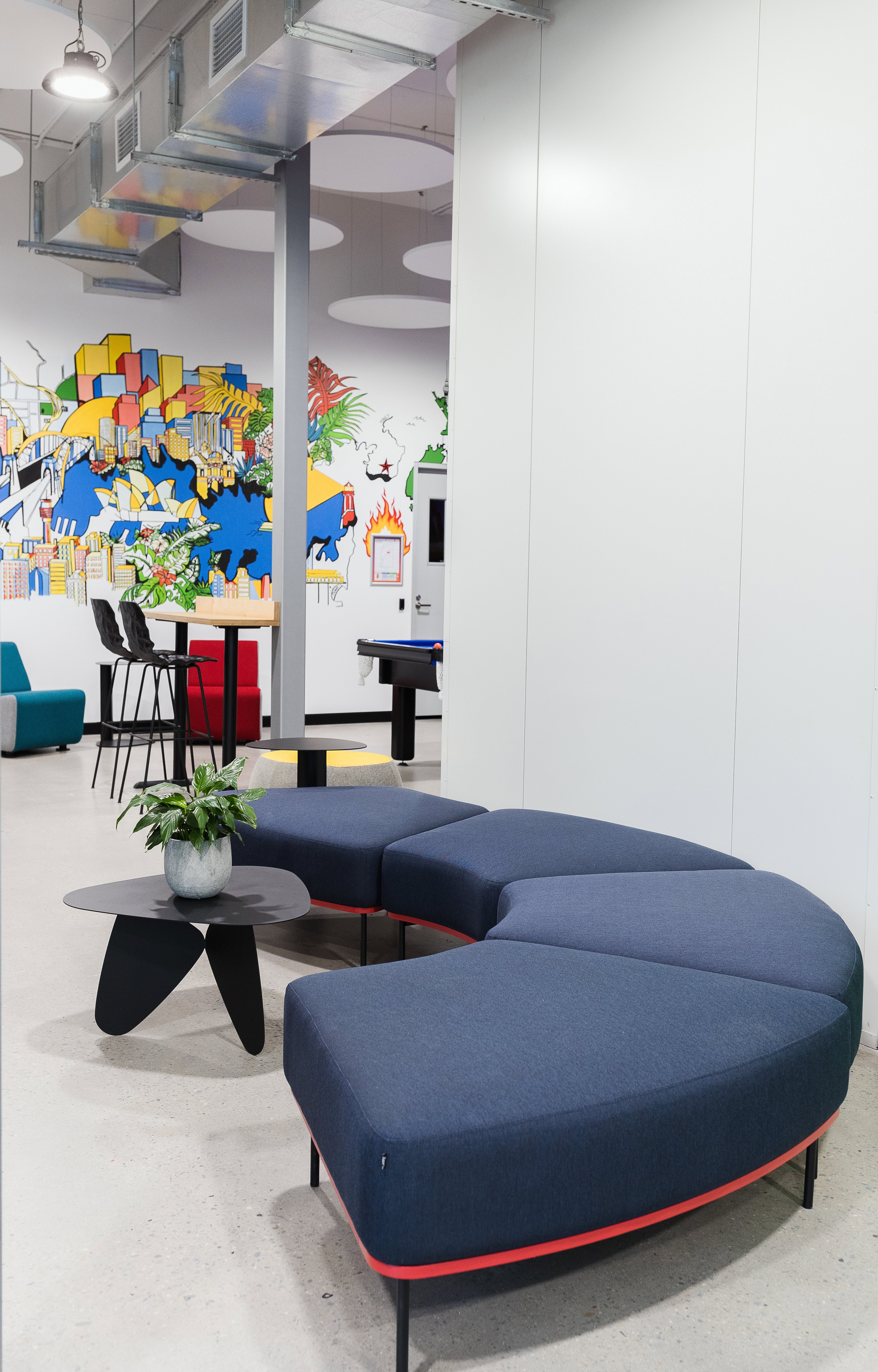 高耸空间中的风险魅力丨More Than Space-11