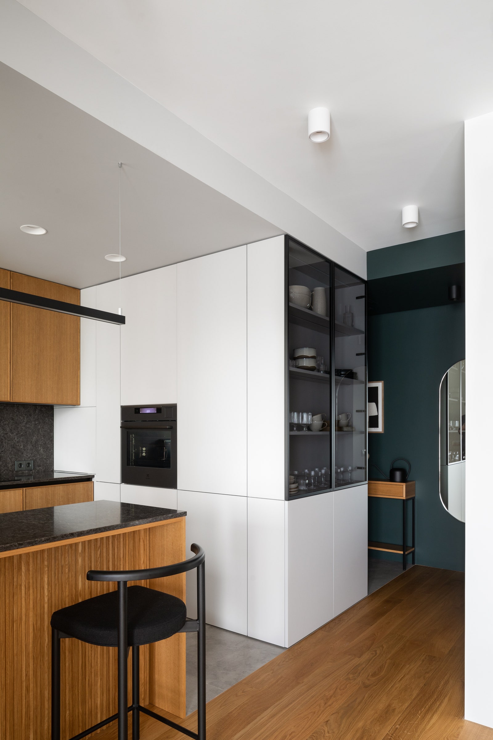 莫斯科 74 平米现代公寓 | 光线与自然的完美融合-14