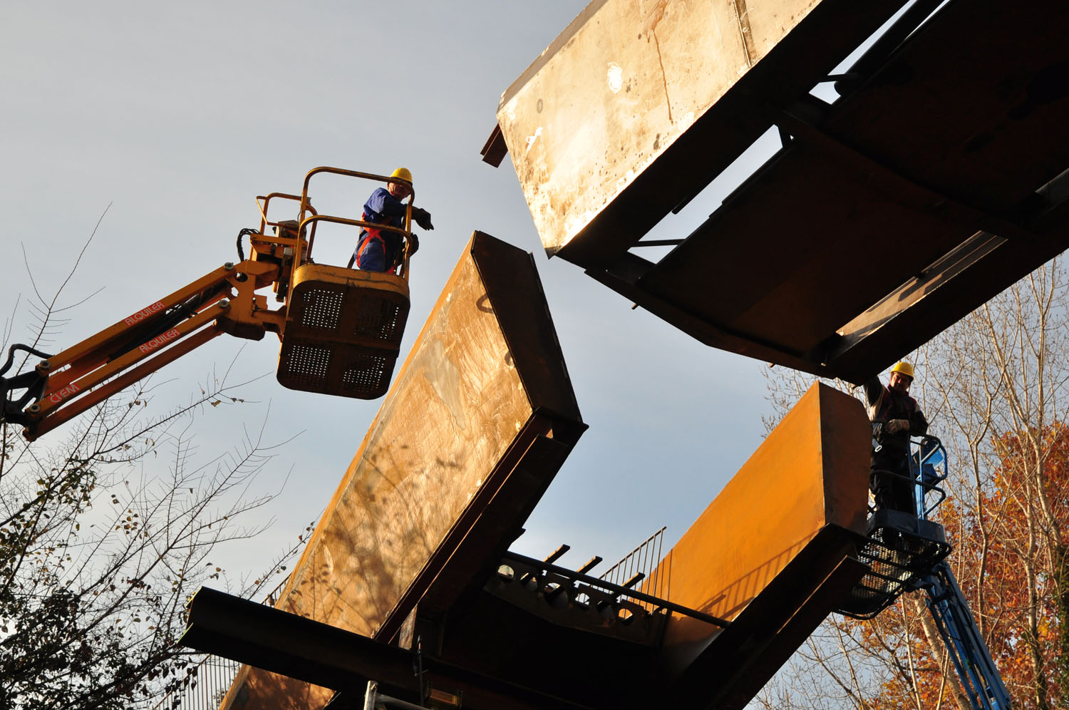 can gili footbridge-33