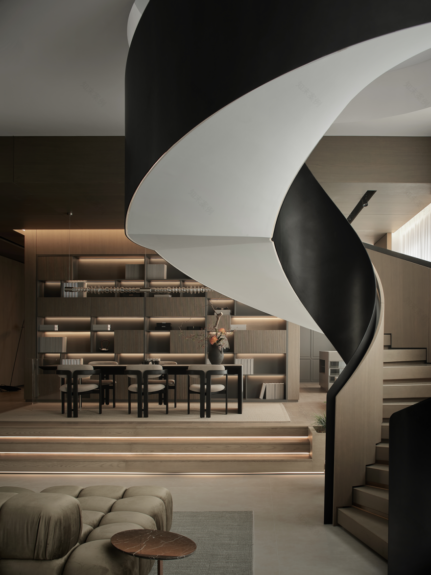 奢悦总部展厅丨中国台州丨李一设计师事务所-47