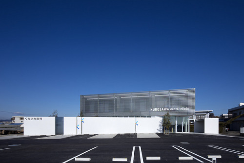 くろさわ歯科丨開建築設計事務所-0