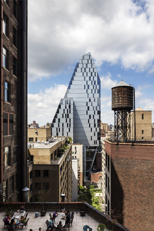 35XV FXCollaborative-1