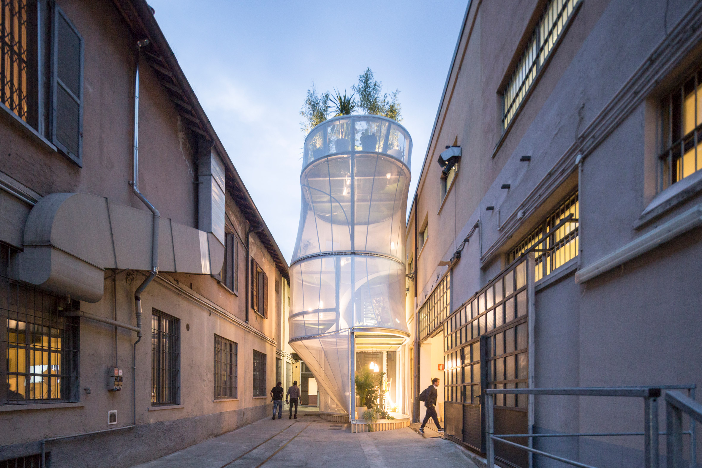 SO-IL and MINI create an air-filtering house that "contributes to improving urban life"-2