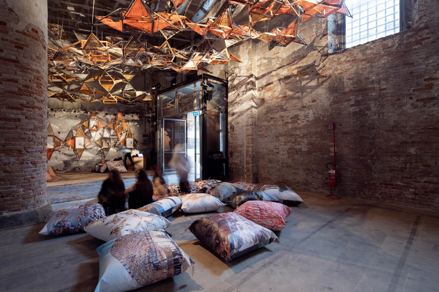 “编织建筑”建筑元素,意大利威尼斯双年展 / EMBT-21