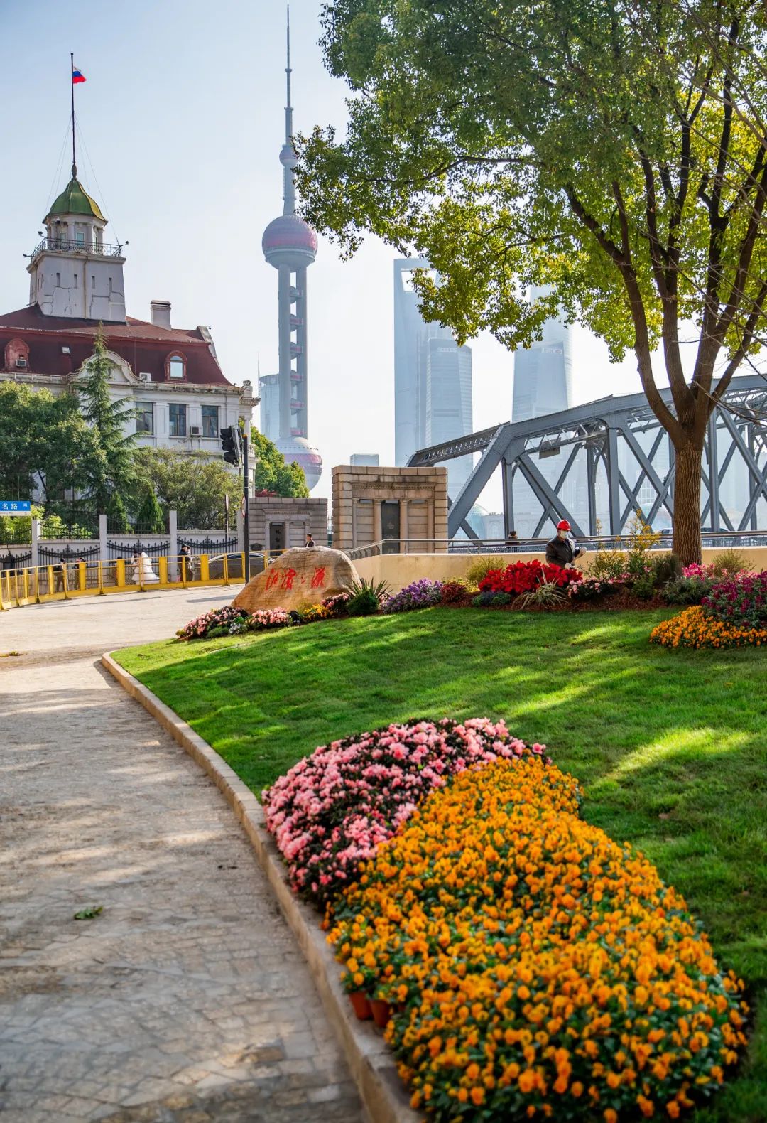外滩最美会客厅花园 | 苏州河畔的沉浸式休闲景观-55