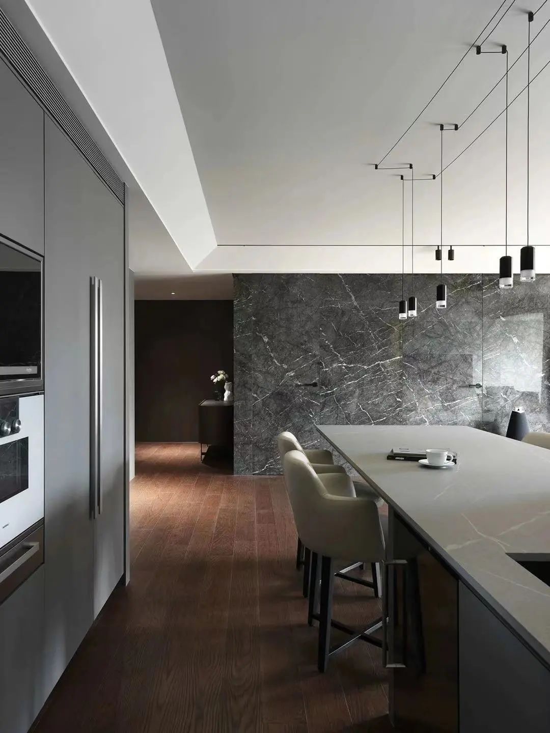 台中 132㎡灰棕色调住宅丨中国台中丨分子设计工作室-14