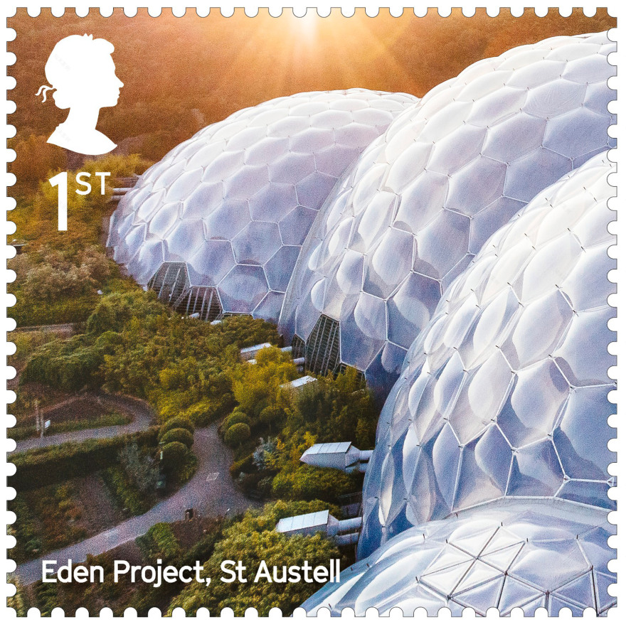Royal Mail stamp collection celebrates UK’s “renaissance of architecture”-18