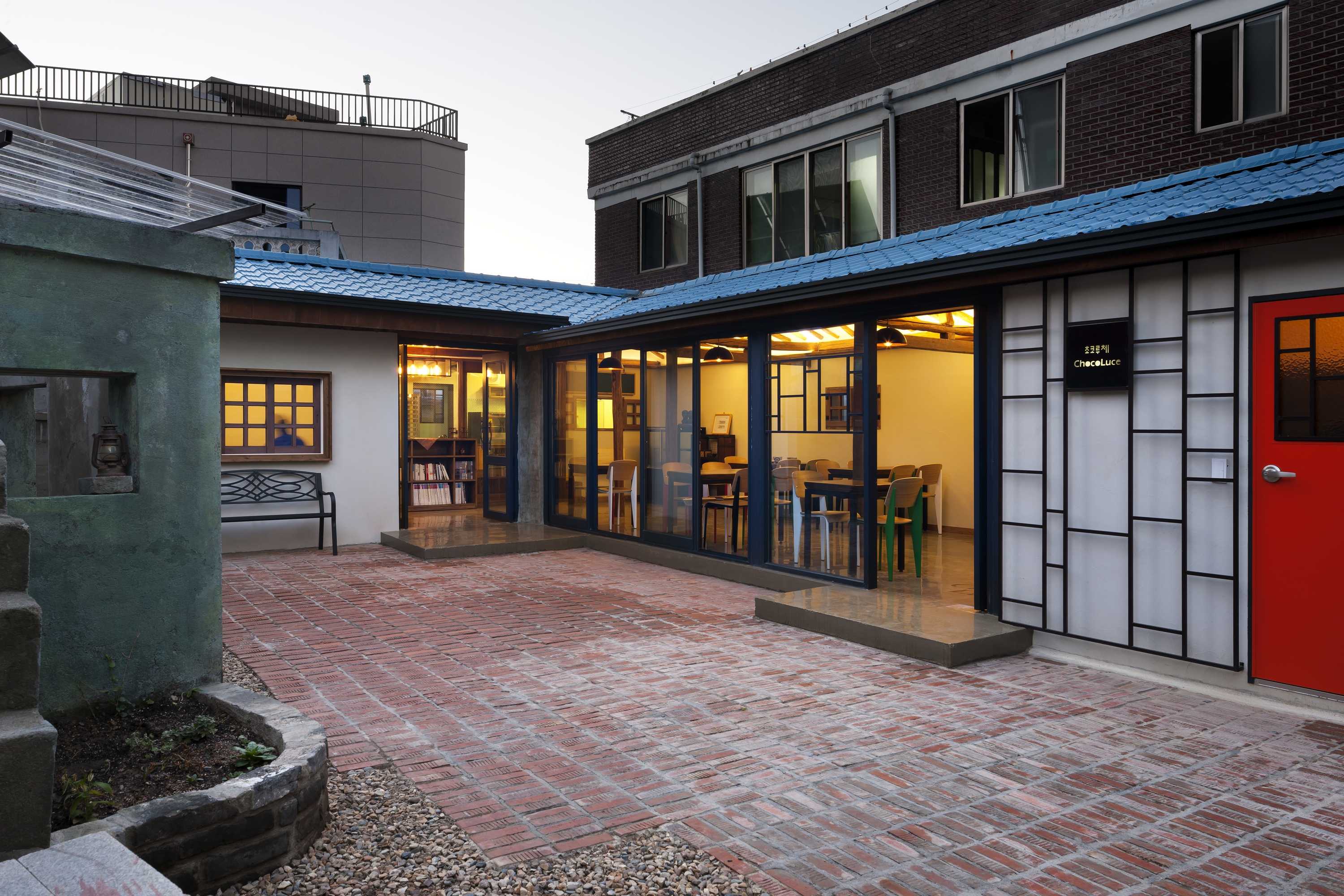 韩国"巧克力露西"小店,旧屋新生诠释甜蜜事业-19