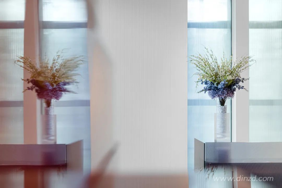 重庆衿湖翠林售楼部 | 无界星辰，艺术与生活的和谐共生-4