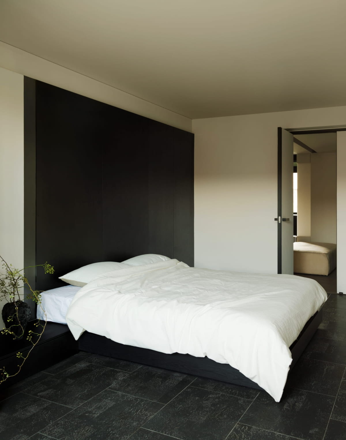 洄游趣味,醉于沉浸式黑白 · 赫设计-40