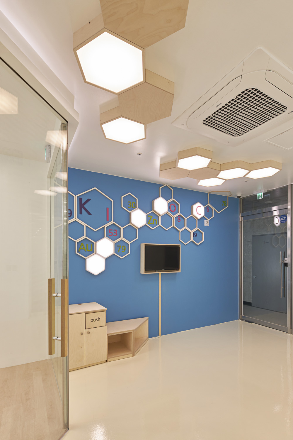 简约设计打造 30 坪儿童天地-15