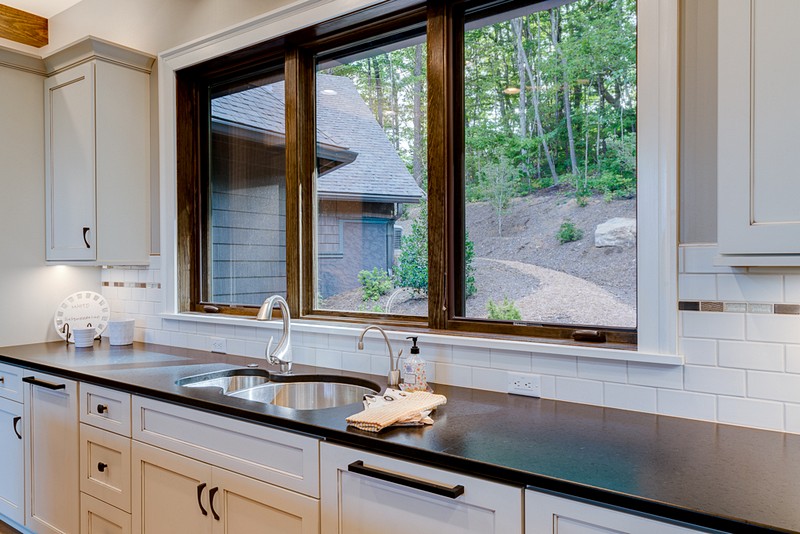 韦内斯维尔山地现代工匠住宅-17