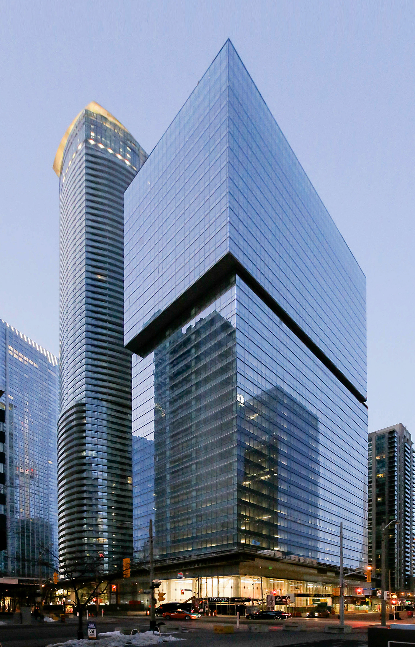 约克中心艾斯共管公寓丨加拿大多伦多丨architects–Alliance-10