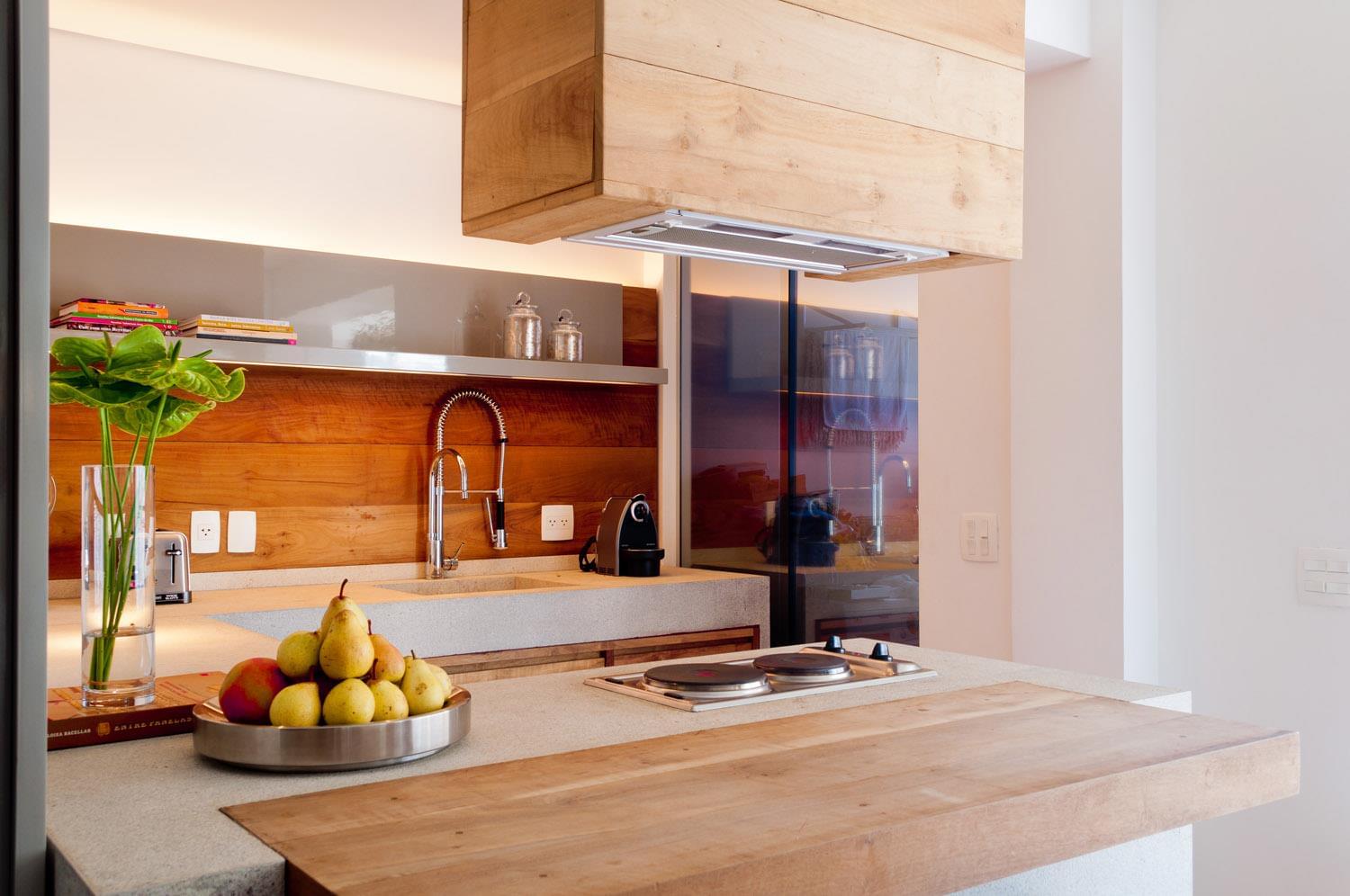 托尼尼奥·诺罗尼亚办公室 8 个项目-7