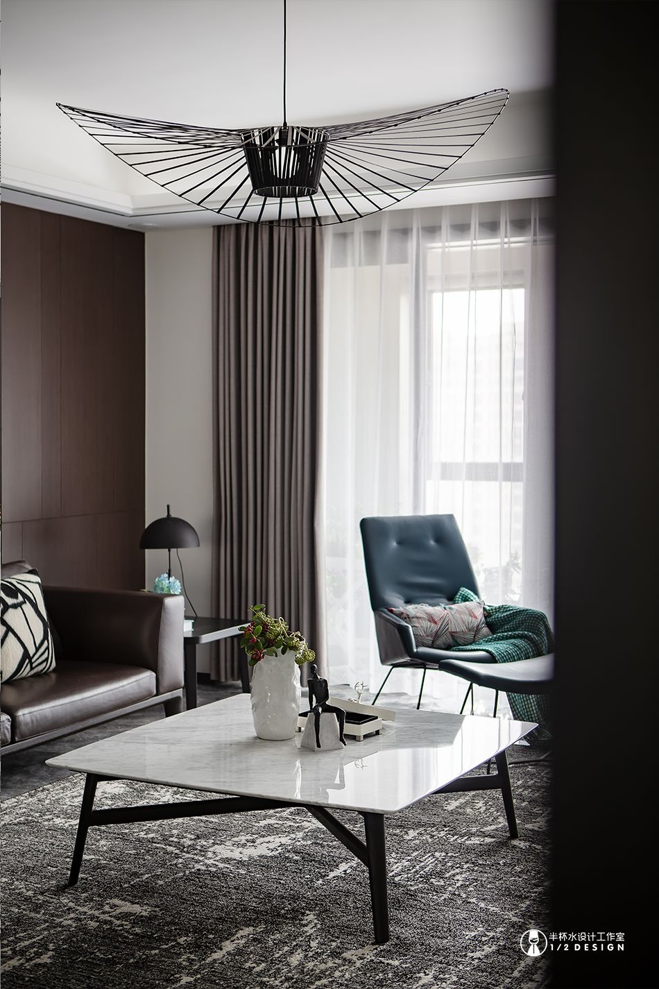 简约黑白灰,现代主义情怀的南北通透之家-34