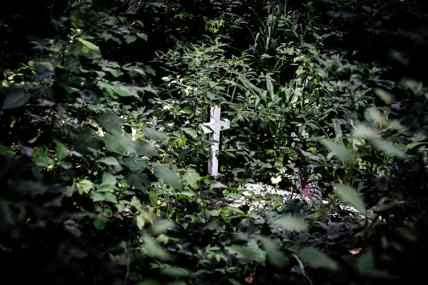 LA BELLEZA CONTRA LA INFAMIA-11