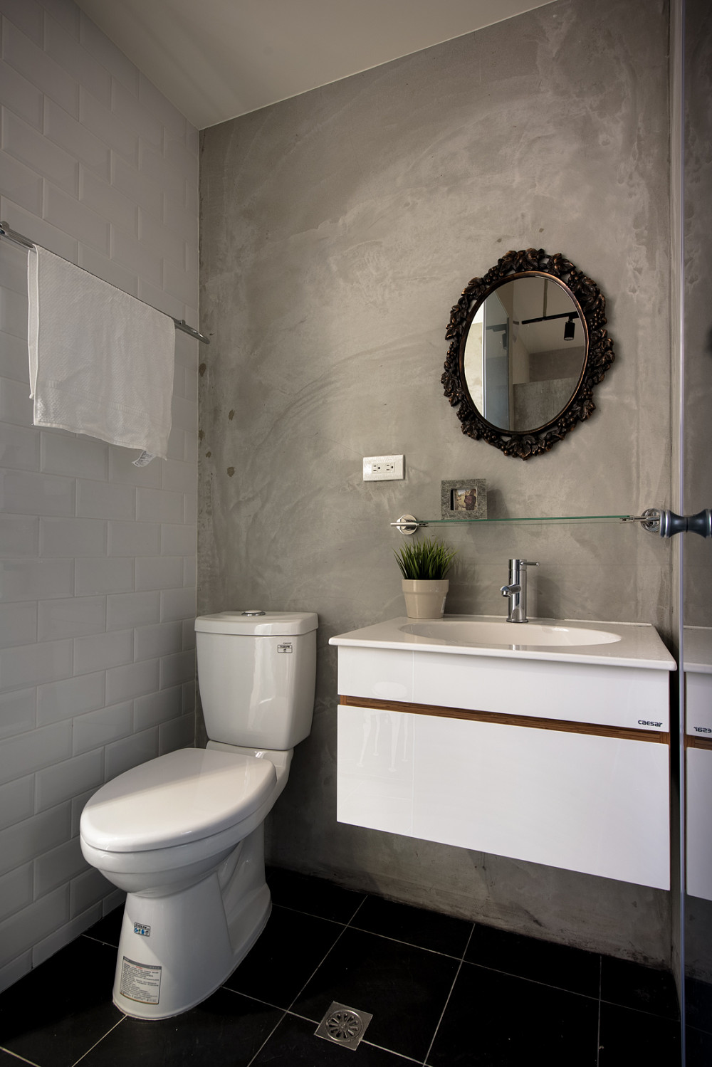 女性单身工业宅  寓子设计-11