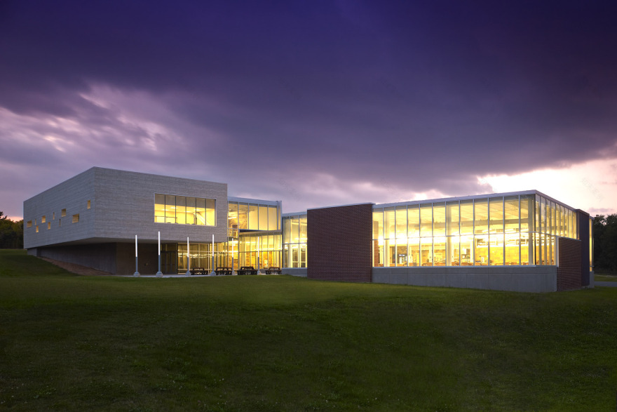 university of akron wayne student life academic building-7