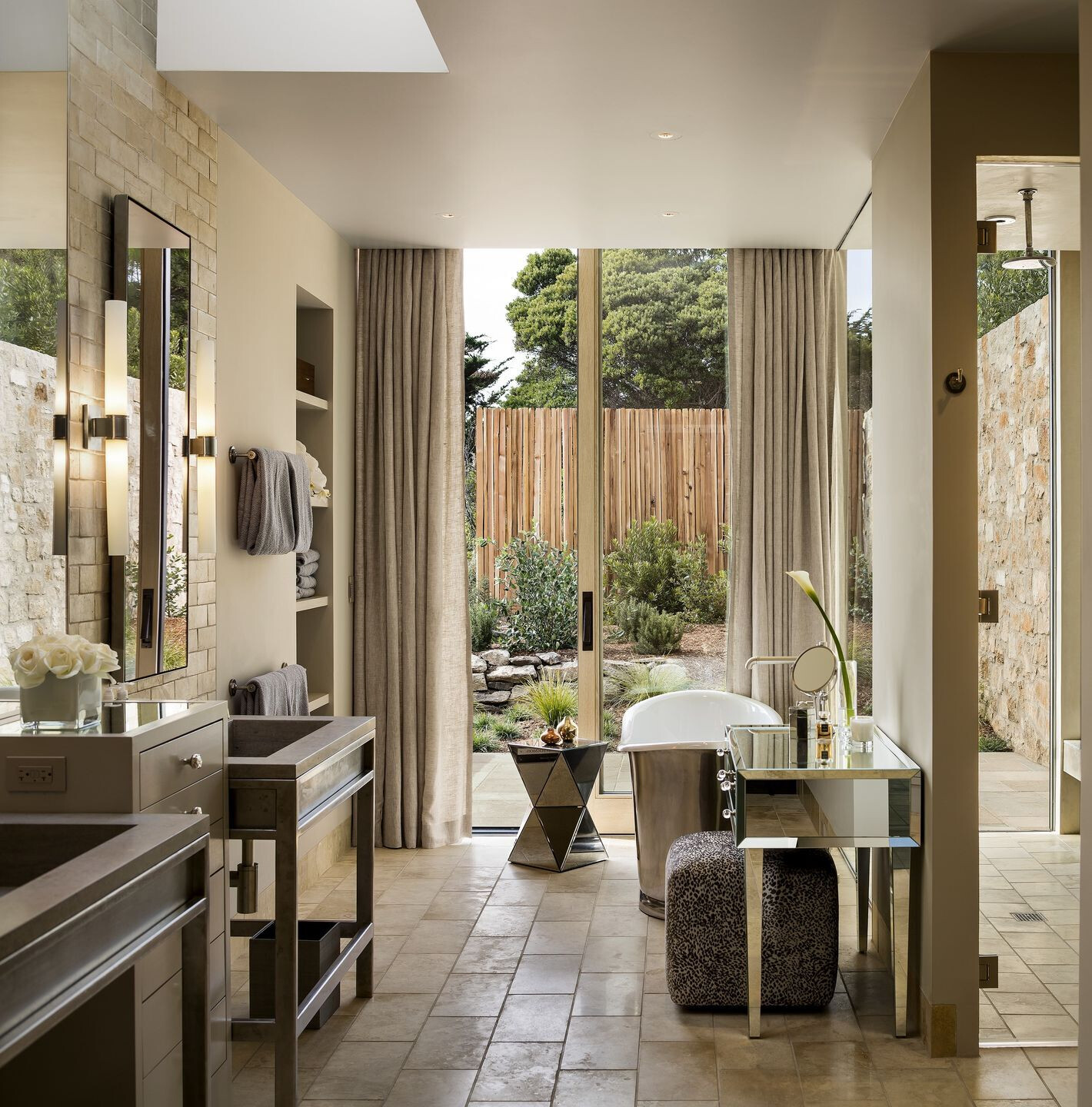 加州悬崖之上的绿色住宅-93