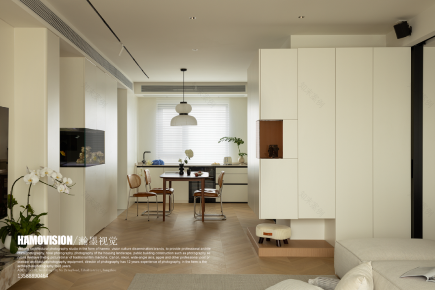 奶油色空间中的极简艺术丨中国上海丨年·演播室-38