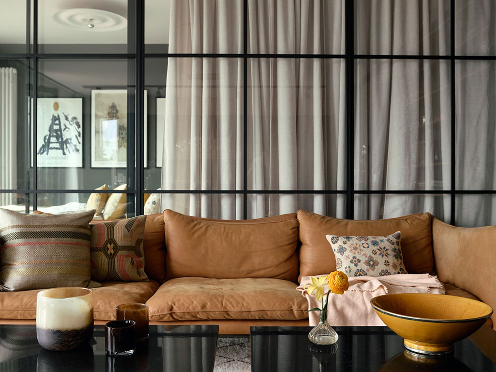 斯德哥尔摩时尚顶层公寓，玻璃隔墙成焦点-9