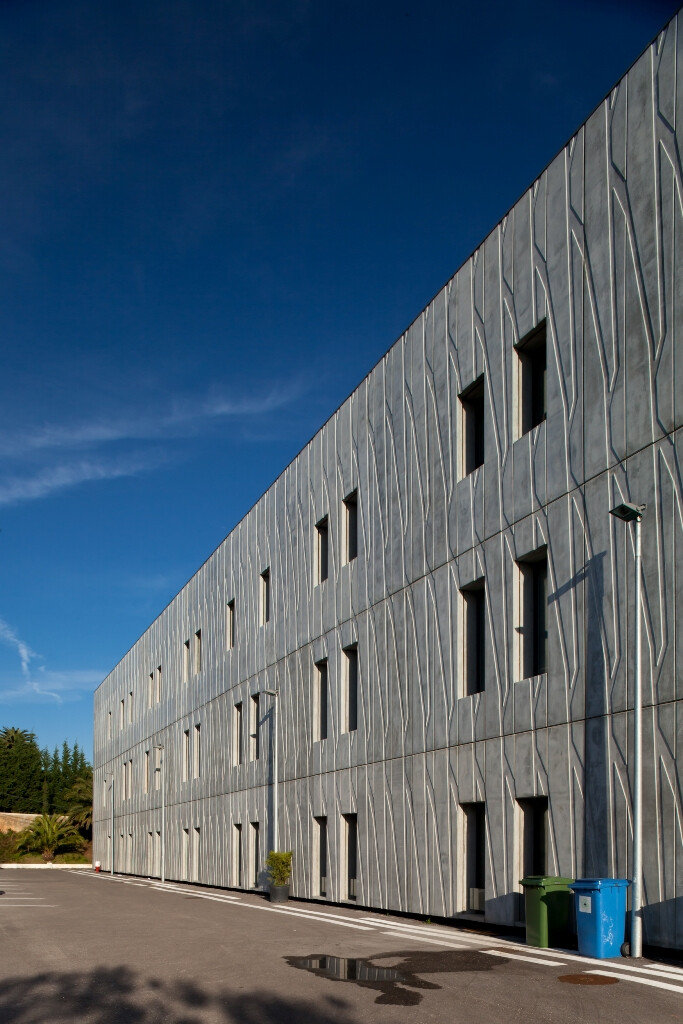 葡萄牙 Rainha d· Amélia 中学室内设计-11