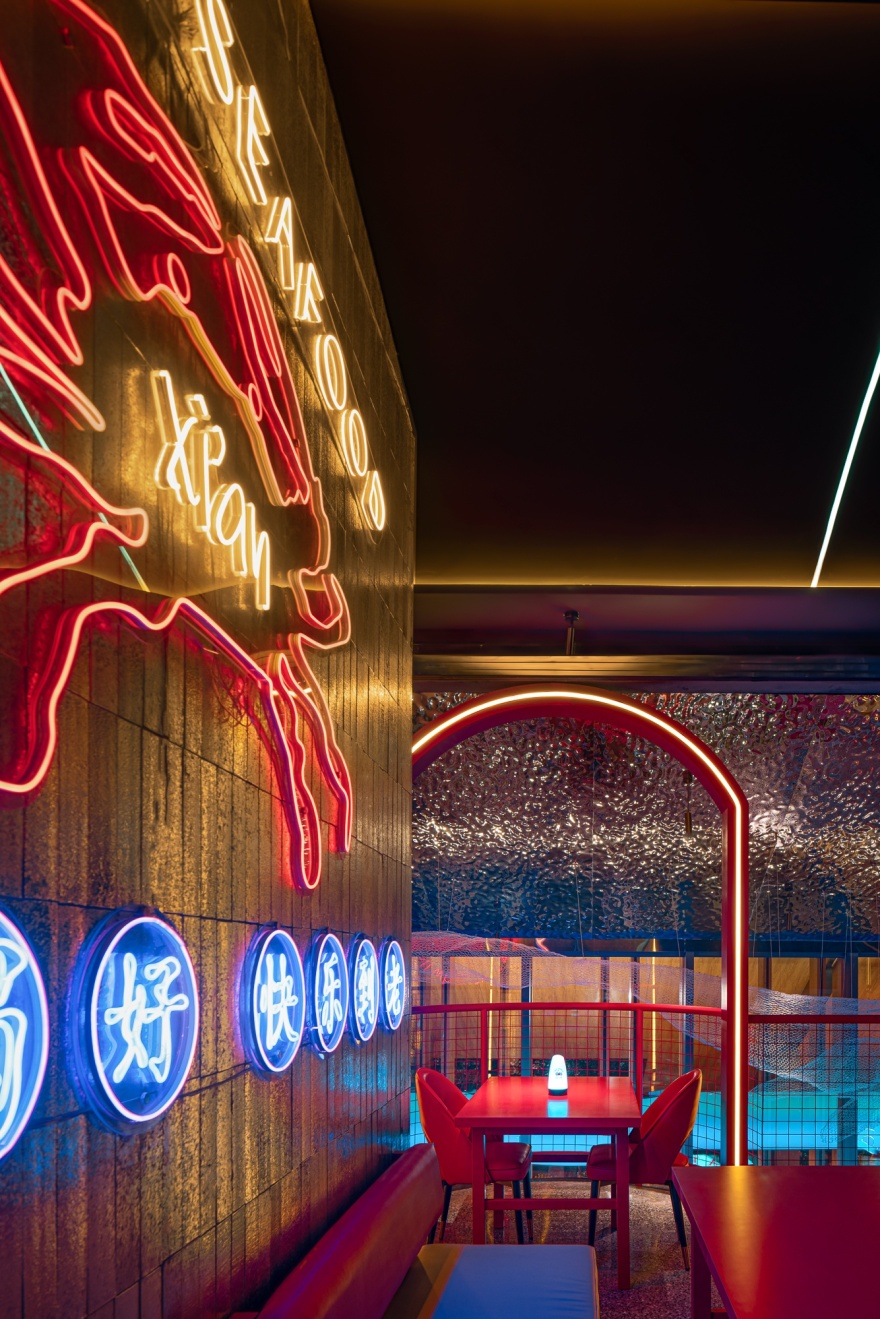 蟹小姐·手抓海鲜餐厅丨中国西安丨西安佑与空间设计有限公司-8