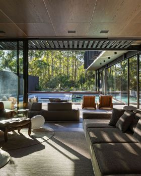 半岛大厦丨巴西丨Arquitetos Associados,BIRI