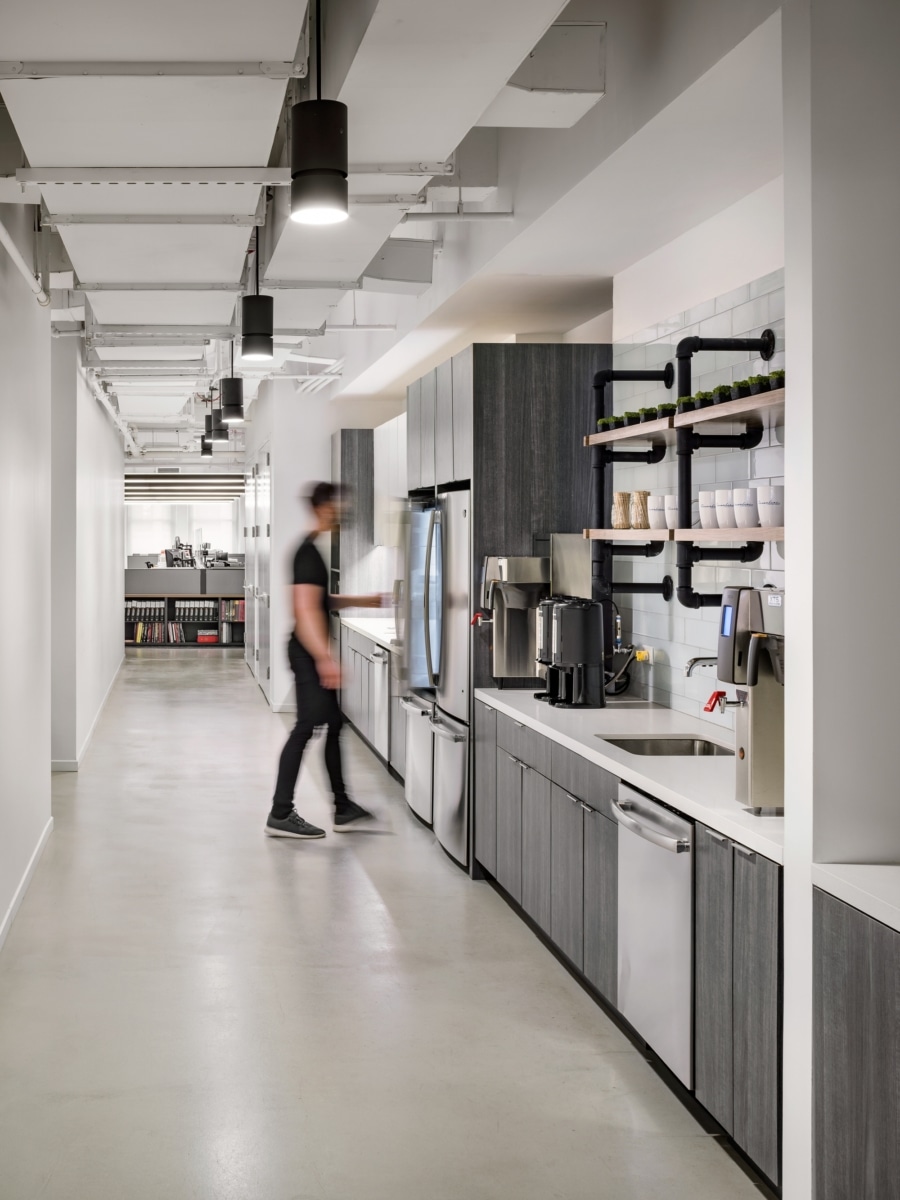 纽约 Cosentini Associates 办公空间与生活实验室丨美国纽约丨MKDA-22