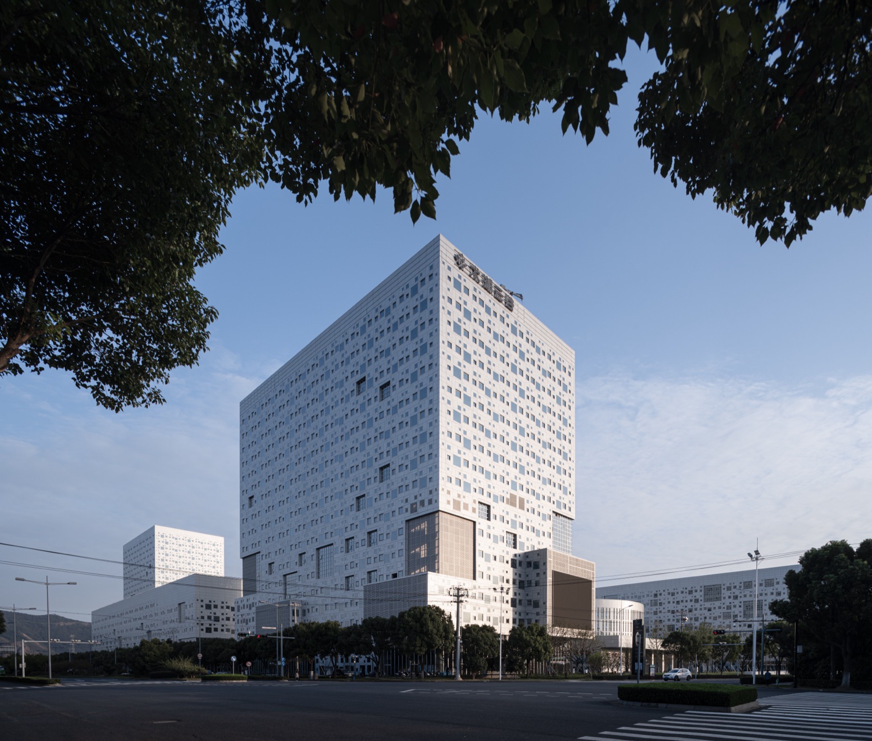 苏州高新区“太湖云谷”数字产业园丨中国苏州丨九城都市建筑设计有限公司-30