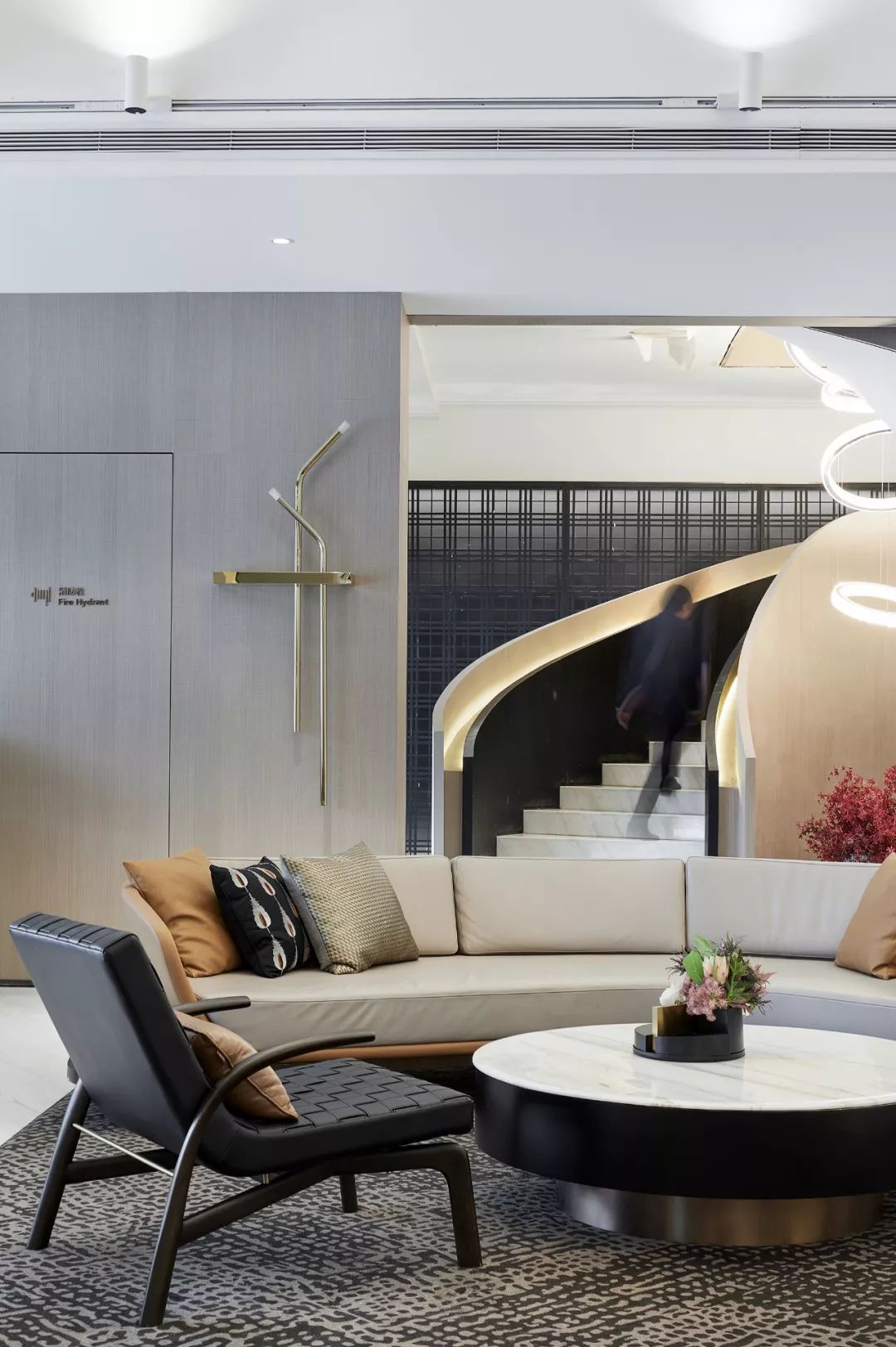 万科：致敬纯净灵魂，打造自由游走的艺术美学！  ENJOYDESIGN-56