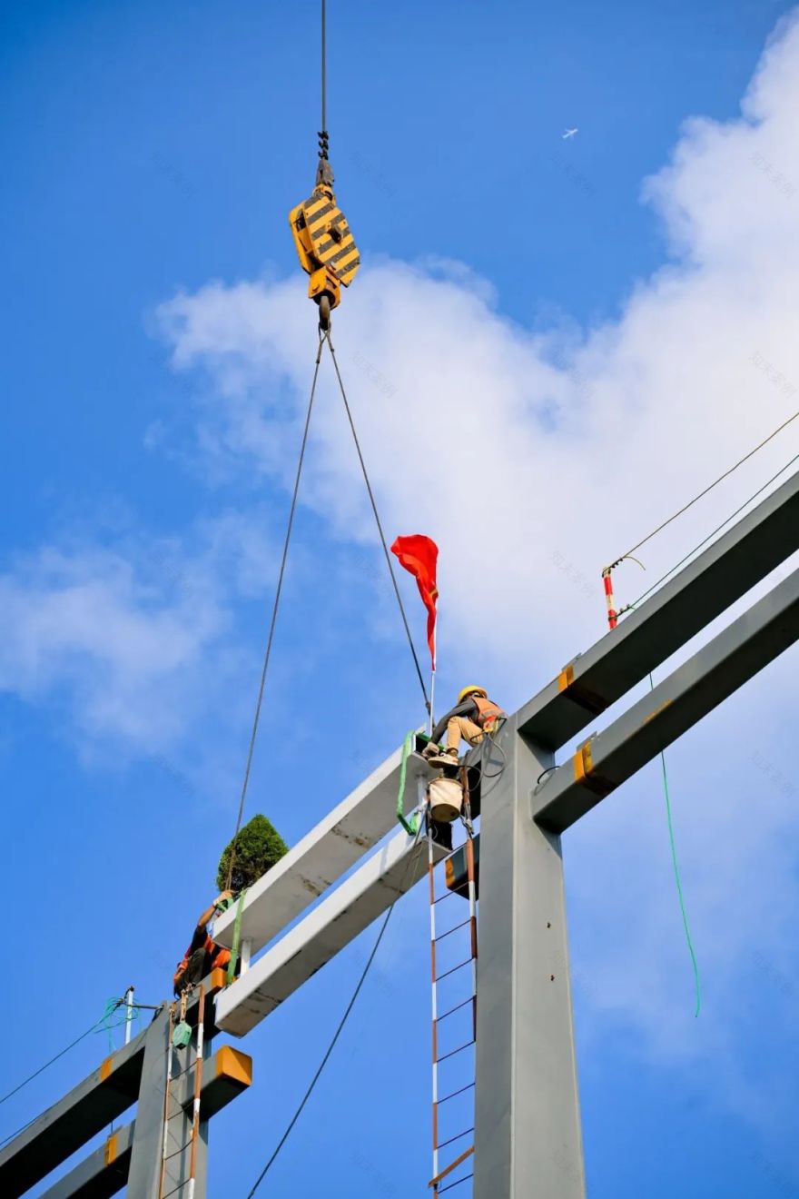 320米+150米,上海这栋超高层主体结构封顶!-8