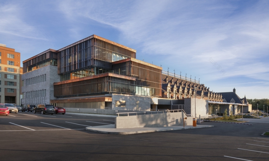 魁北克 Voltigeurs 军工厂重建项目 | 历史与现代的和谐交融-11