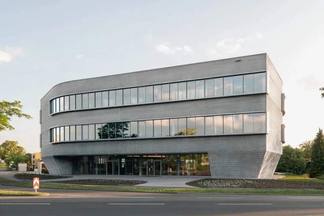 德国斯图加特现代办公建筑设计丨a+r ARCHITEKTEN-8