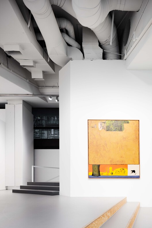 柏林 IBM 旧址变身当代艺术展厅-18