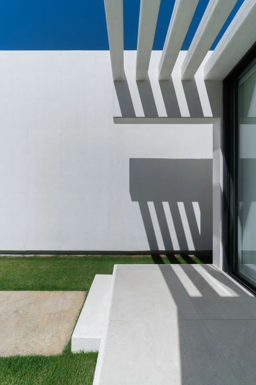 西班牙瓦伦西亚 240㎡纯白别墅丨Ruben Muedra-23