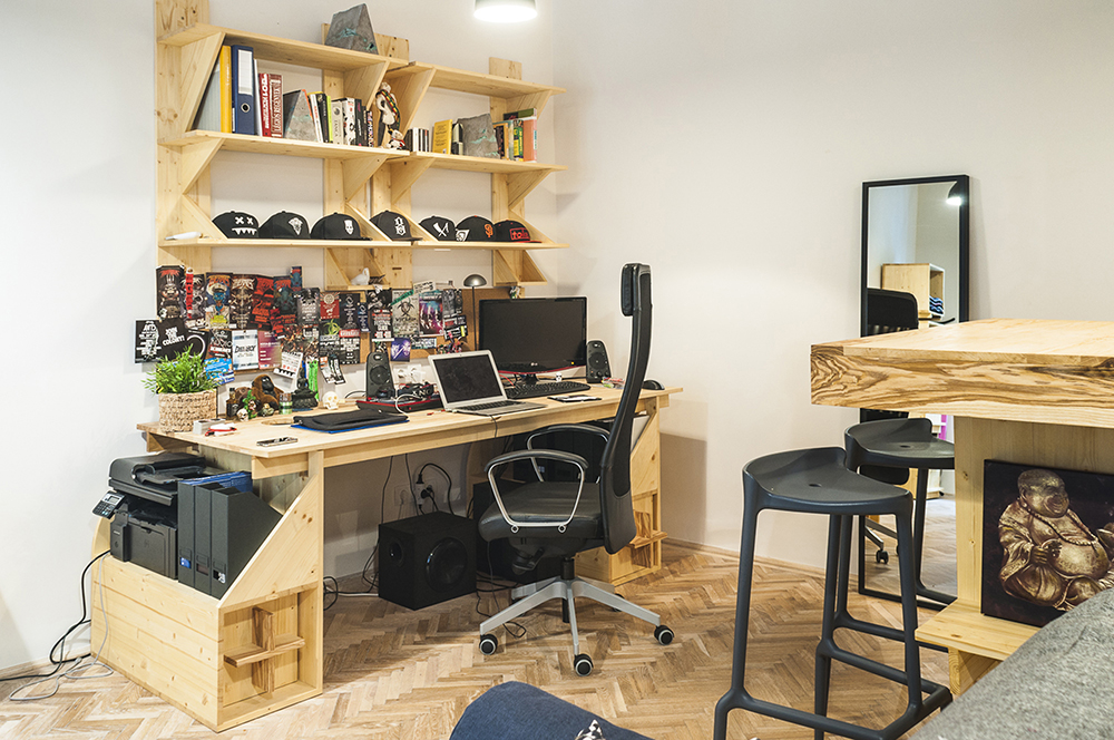 micri livework apartment in downtown budapest-9